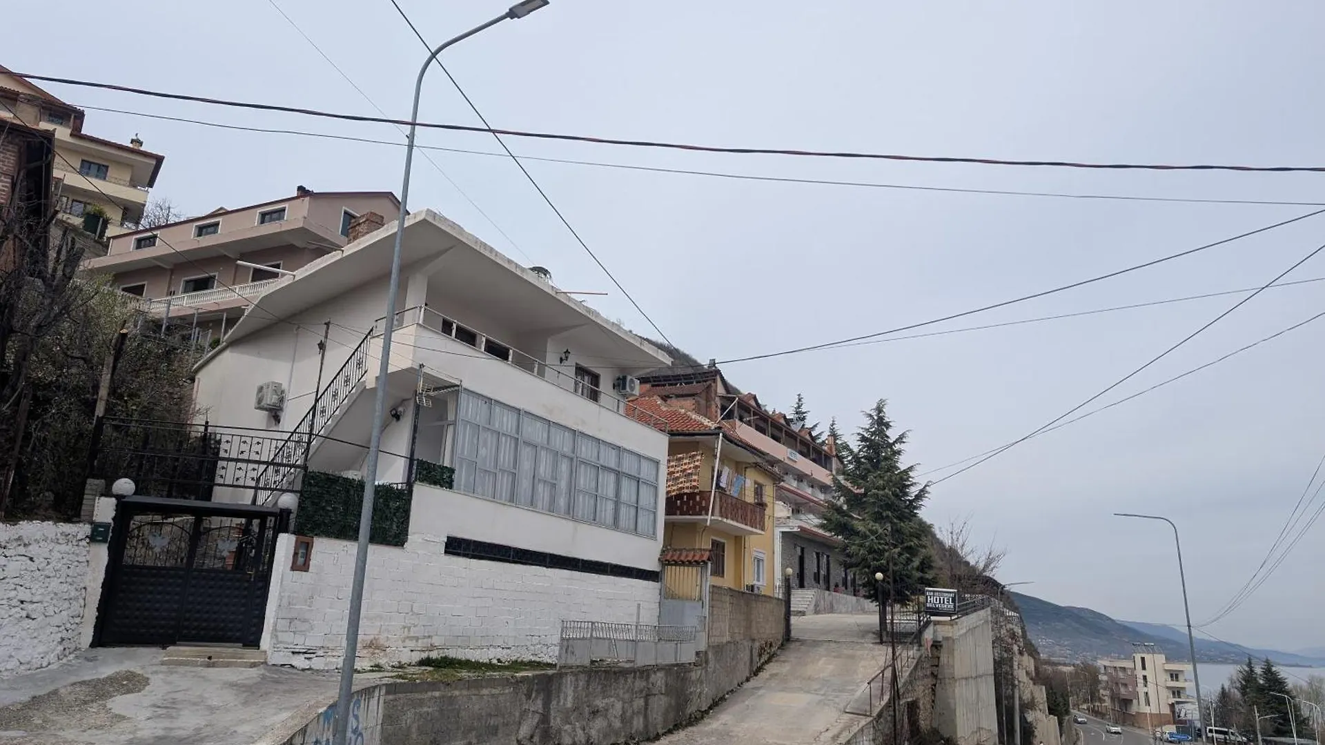 Ani Home Pogradec Apartamento